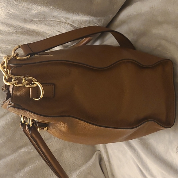 Authentic Michael Kors pebbled Leather Large Satchel - Picture 4 of 12